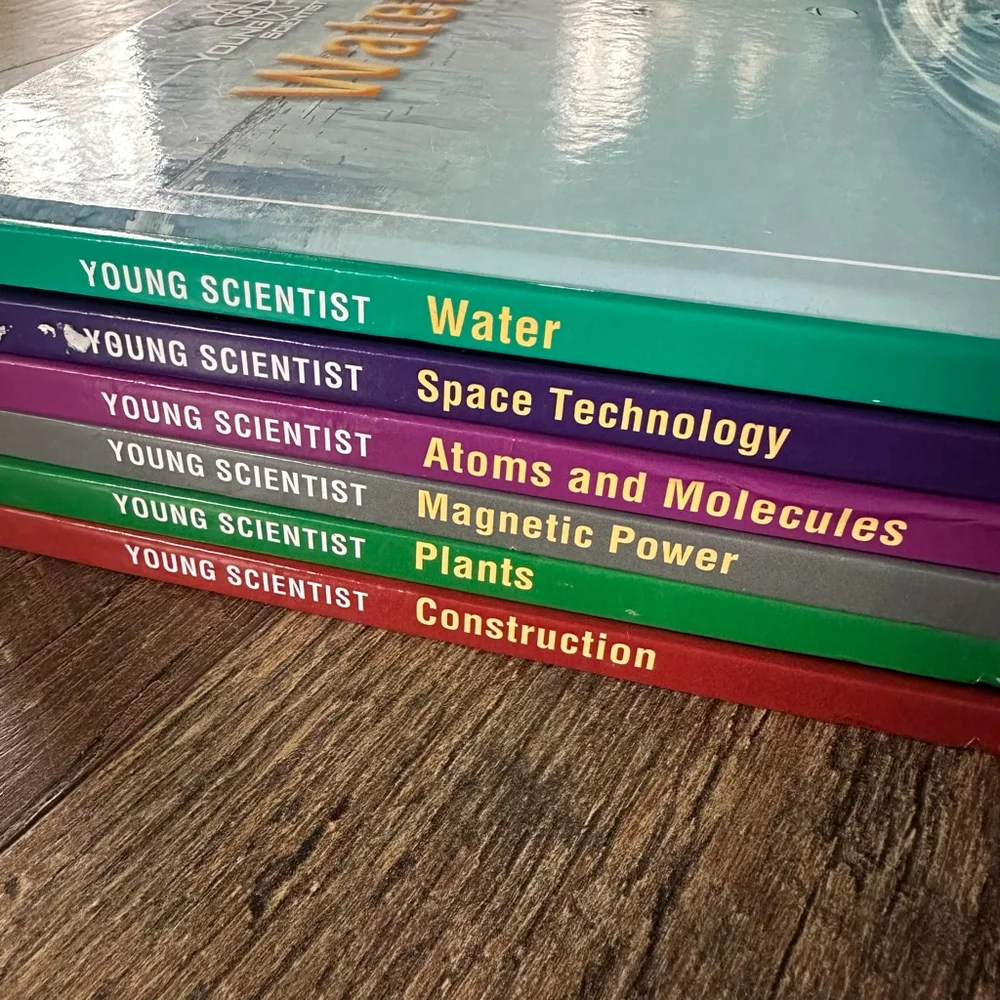 Young Scientist Learning Toys Science Book Set